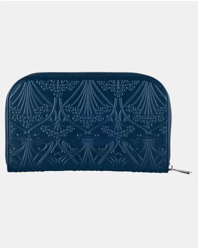 Wolf - Wolf x Liberty Travel Portfolio