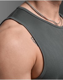 2XU - Aero Mesh Tank