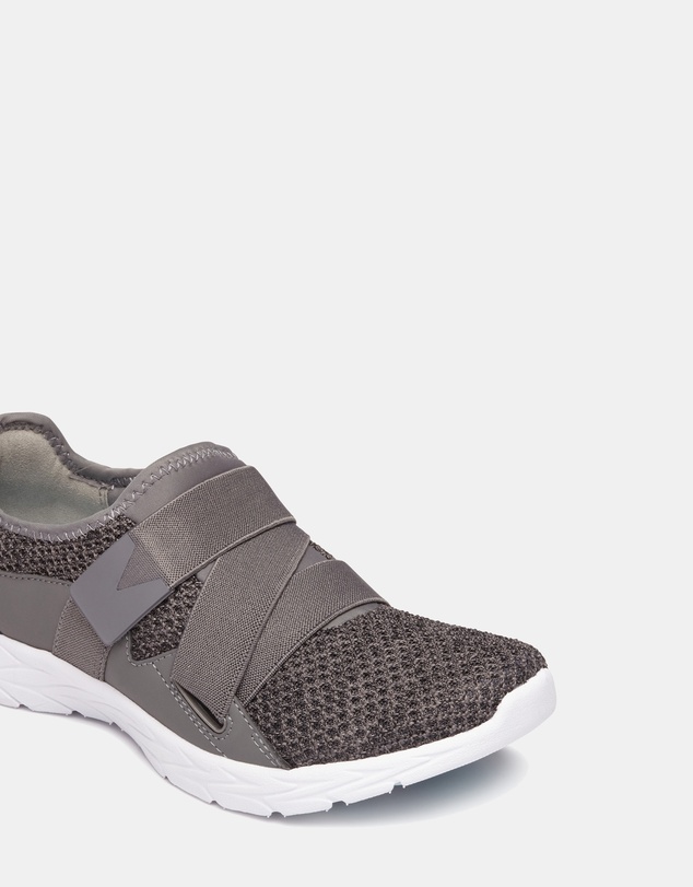 Vionic - Aimmy Active Sneaker - Charcoal