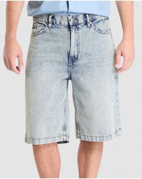 GUESS Originals - GUESS Originals Baggy Denim Short