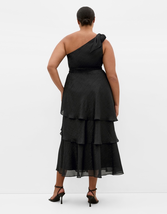 City Chic - Plus size Enchant One Shoulder Maxi Dress - black