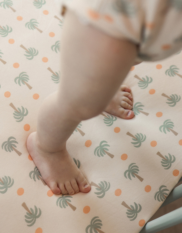 Kynd Baby - Fitted Cot Sheet in Palm Sunset