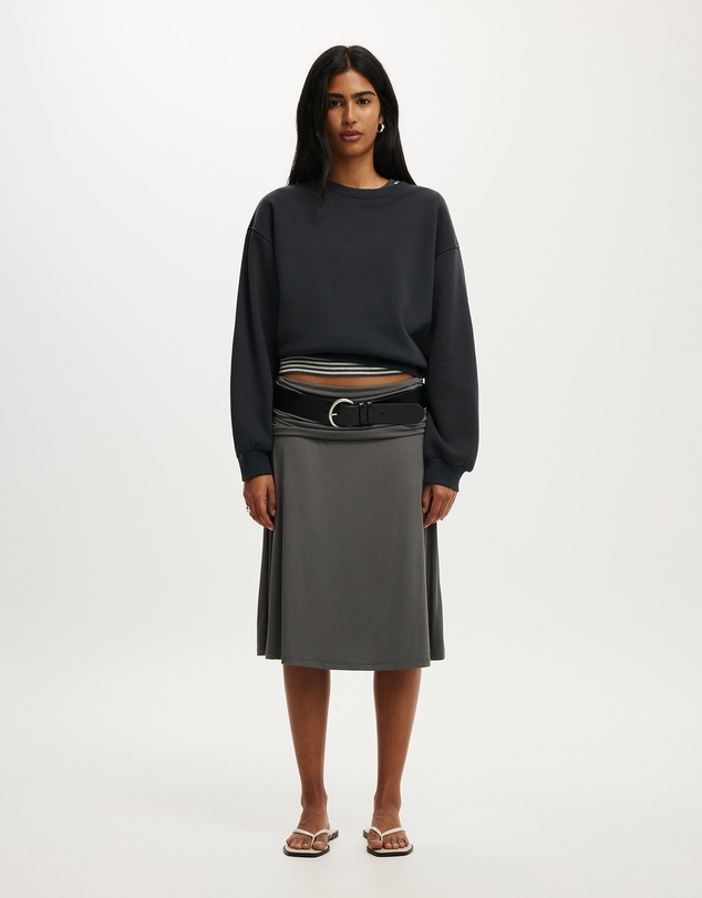 Cotton On - Boxy Crew Neck Sweatshirt