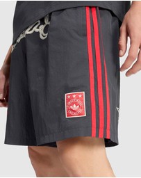adidas Originals - Nylon GFX Shorts