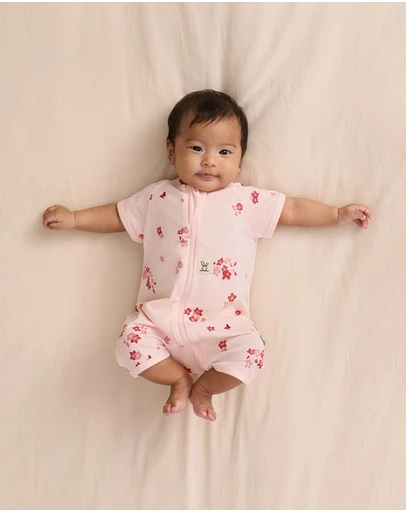 ergoPouch - Layers Short Sleeve 0.2 TOG - ICONIC EXCLUSIVE - Babies