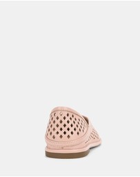 Hush Puppies - Chara