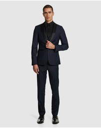 yd. - Casino Slim Tuxedo