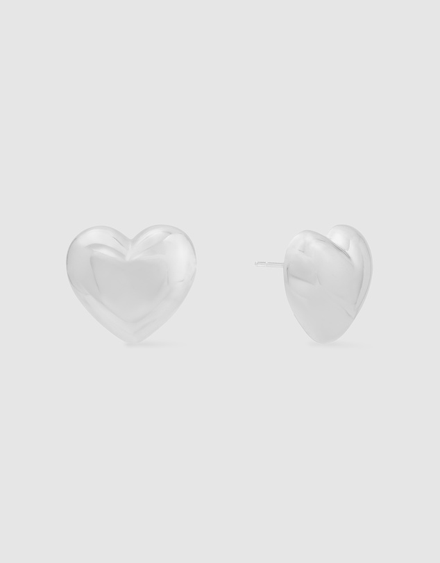 Wanderlust + Co - Bubble Heart Stud Earrings