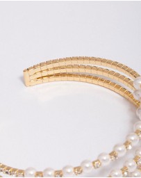 Lovisa - Gold Plated Triangular Cubic Zirconia Pearl Wrist Cuff