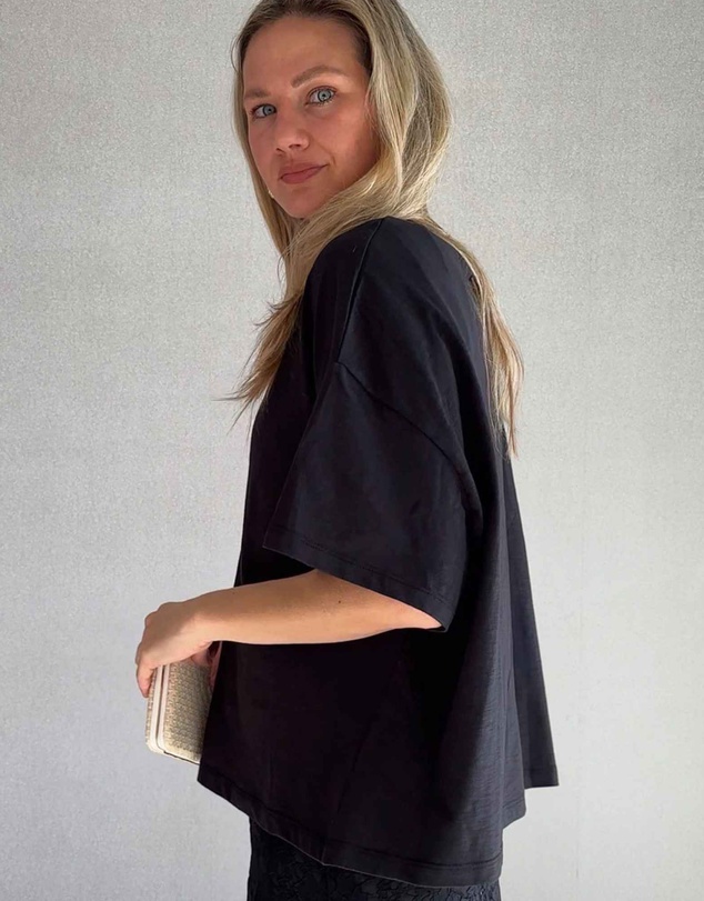 UNE PIECE - Oversized Boxy T-shirt