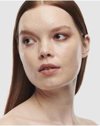 MAC - Studio Radiance Serum-Powered Foundation - NC15