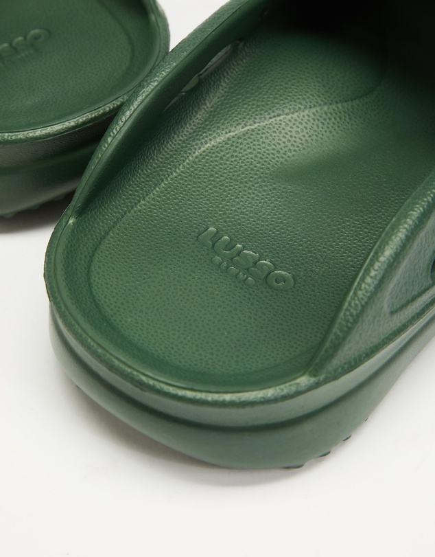 Lusso Cloud - Scenario Slides - Unisex