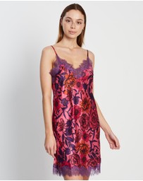 Sainted Sisters - Scarlett Silk Chemise
