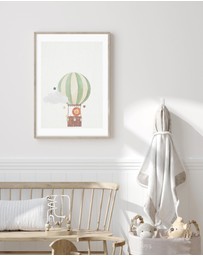 Olive et Oriel - Sky Friends On Linen I