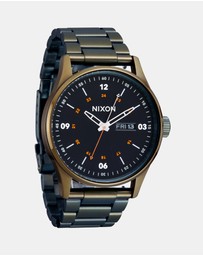 Nixon - Sentry SS