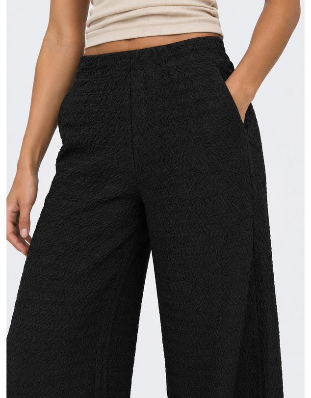 ONLY - Ilse Structure Relaxed Pants