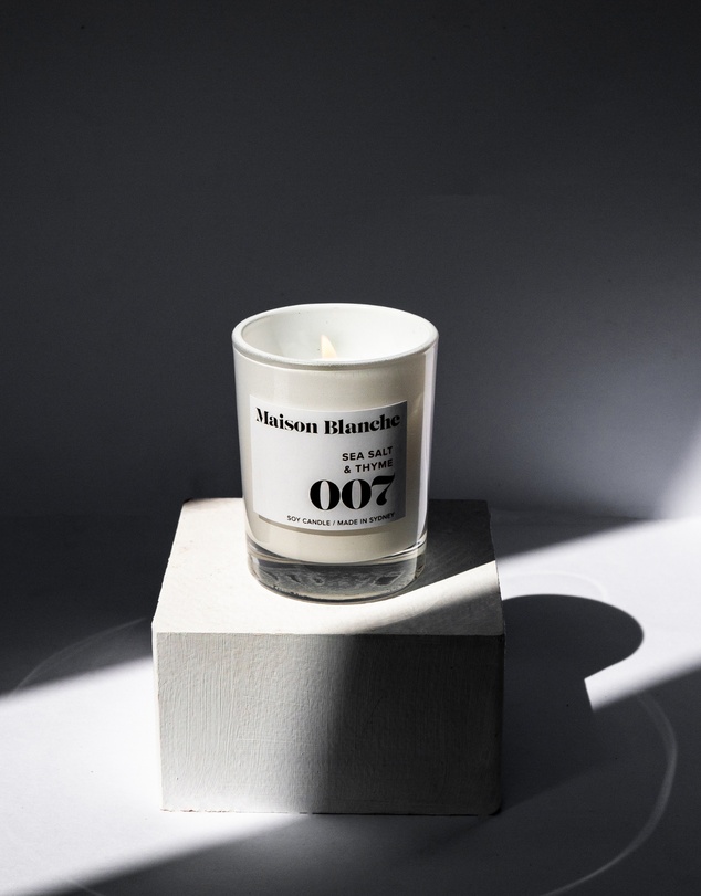 Maison Blanche - 007 Sea Salt & Thyme - Small Candle