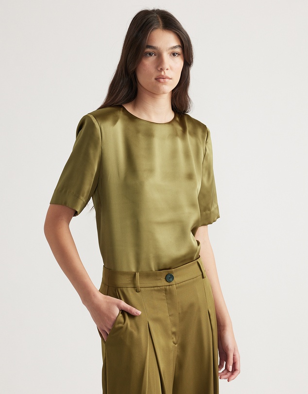 Decjuba - Noah Shoulder Pad Satin Top