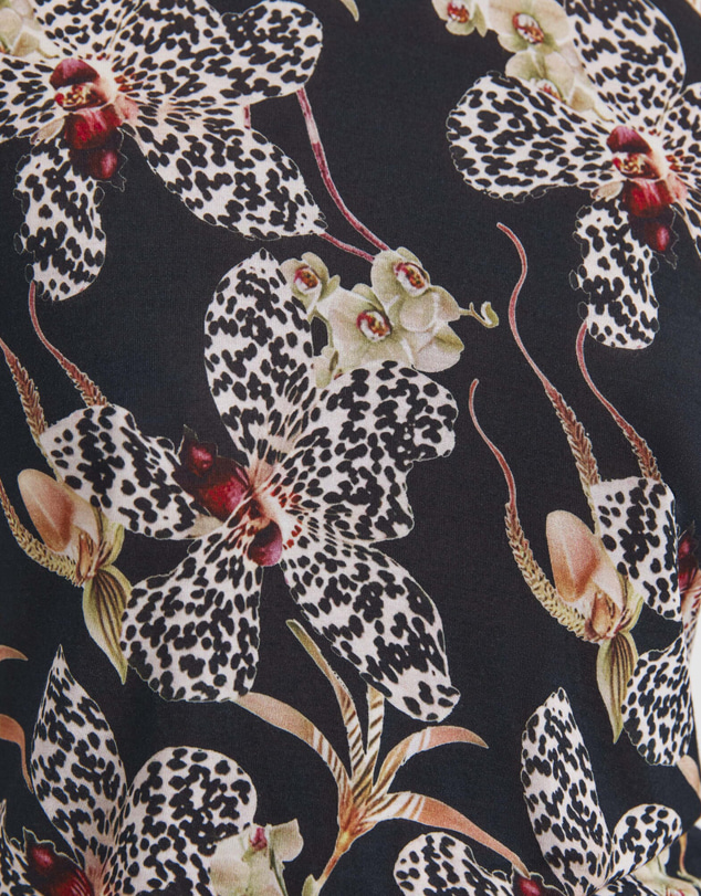 SABA - Fiora Aida Tee