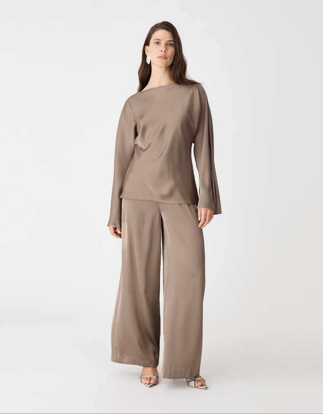 Forcast - Asma Satin Bias Top