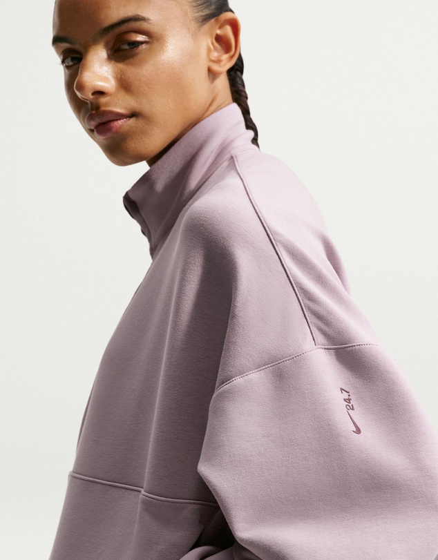 Nike - 24.7 ImpossiblySoft Dri-FIT Oversized 1/2-Zip Top