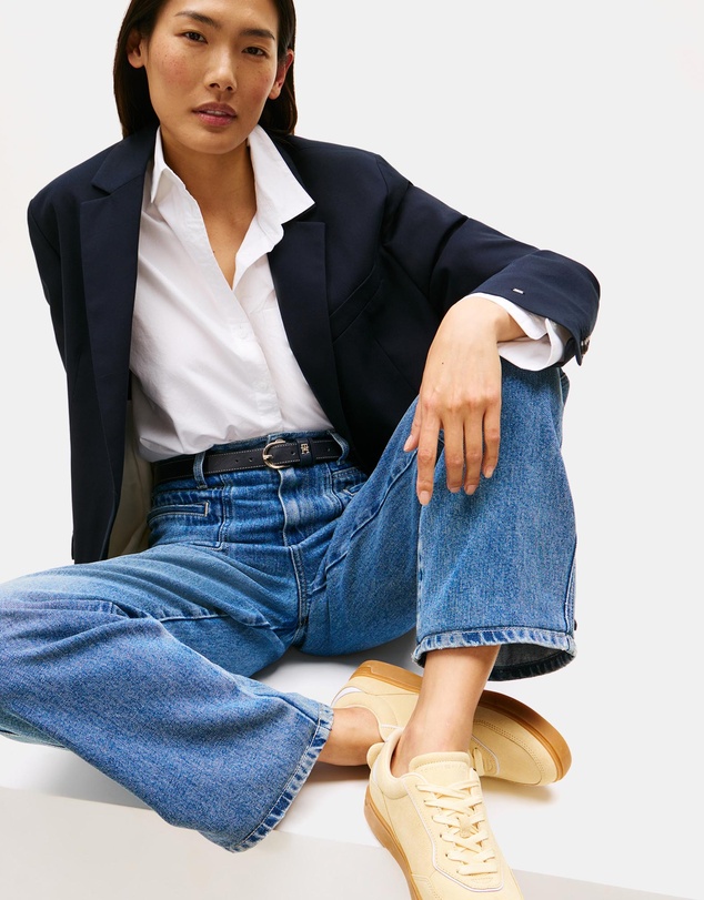 Tommy Hilfiger - Casual Suede Sneakers - Women's