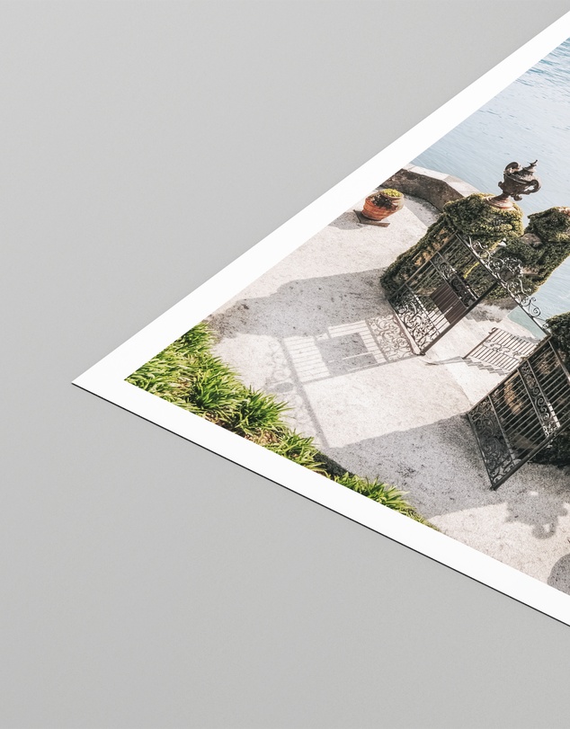 LEGGERA - Romantic Lake Como Print