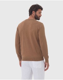 Coast Clothing - V-Neck Cotton Jumper - Natural