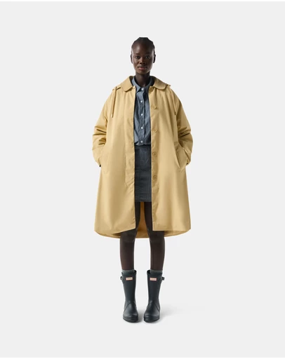 Hunter - Women’s Originals Rain Mac in Warm Sand
