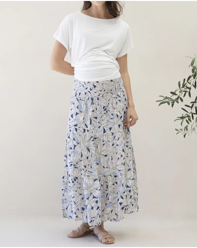 Angel Maternity - Maternity Shirred Maxi Skirt in Navy Floral Print