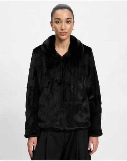 Lindsay Nicholas New York - Short Faux Fur Coat
