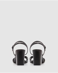 Nine West - Cayluh
