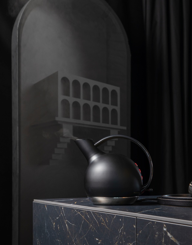 Bugatti - Giulietta Kettle 1.2L - Matt Black