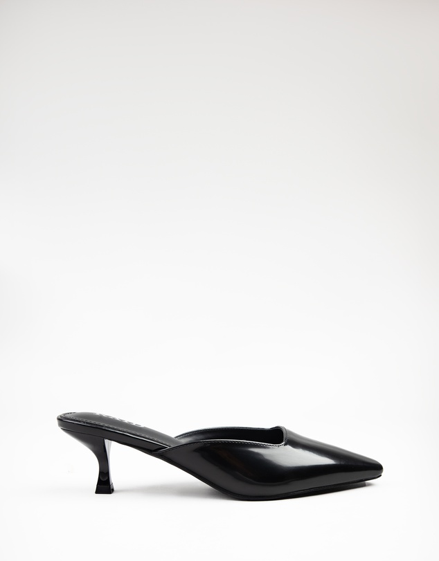 RAID - Aarna kitten heeled mules in Black