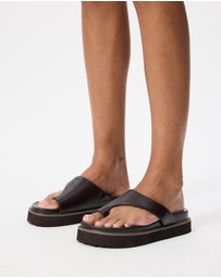 Dazie - Declan Platform Sandals
