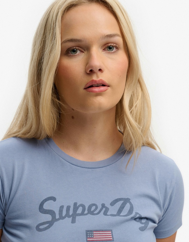 Superdry - Athletic Essential Fitted Graphic Tee