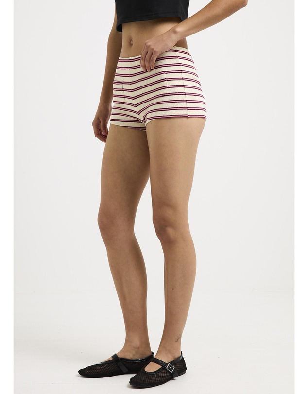 Insight - Raye Hot Shorts