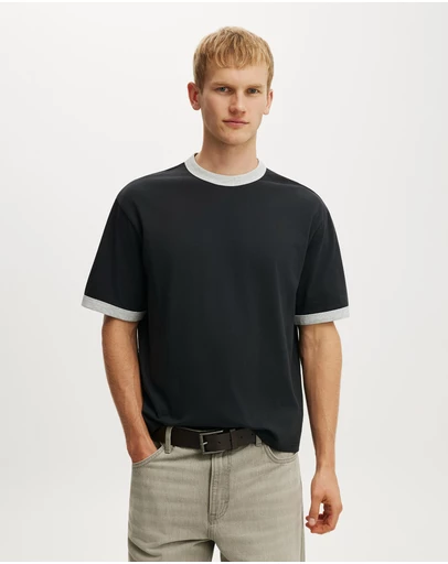Cotton On - Cropped Fit T-Shirt
