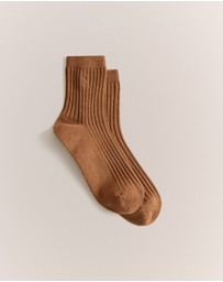 Trenery - Monogram Rib Crew Sock in Dark Camel