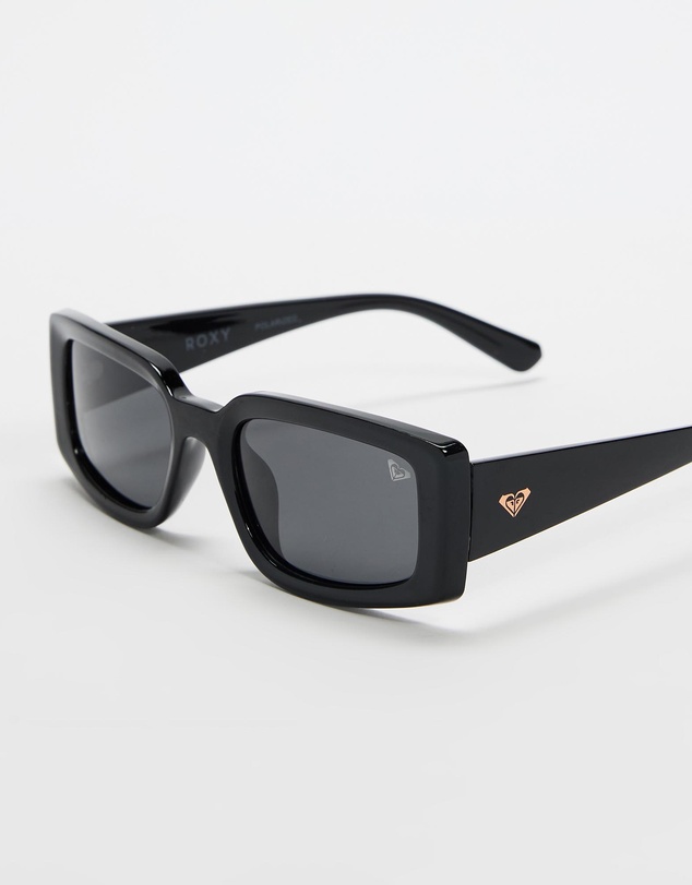 Roxy - RS1007P Cave Pearl