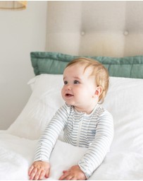 Grow Kindly - Light Zippee Baby Romper in Dusk Blue Stripe (0.2 TOG)