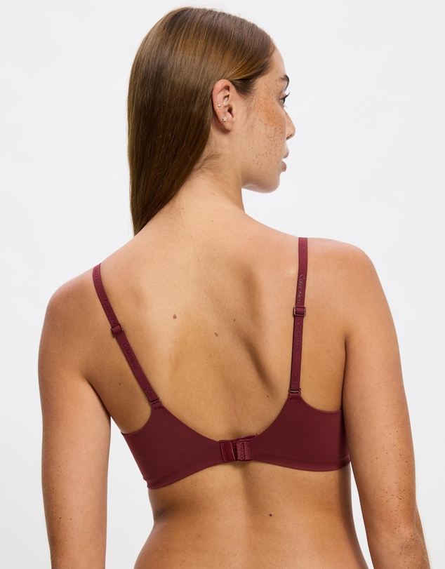 Calvin Klein - Perfectly Fit Lace Push Up Plunge