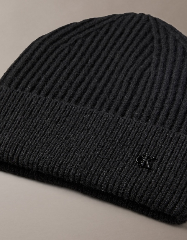 Calvin Klein - Wool Blend Signature Logo Beanie
