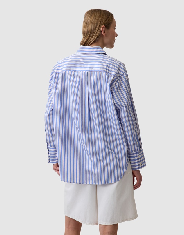 GAP - The Big Shirt