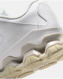 Nike - Reax 8 TR - Women's