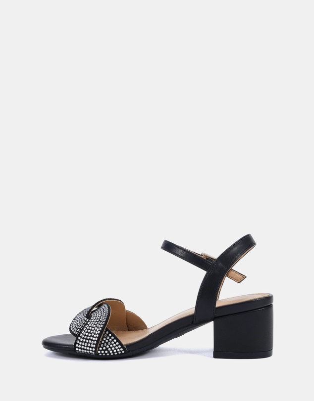Clarks - Tilly Black