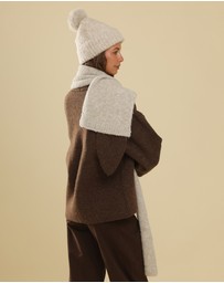 Morgan & Taylor - Mallory Boucle Knit Scarf