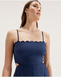 Review - Gigi Scalloped Dress