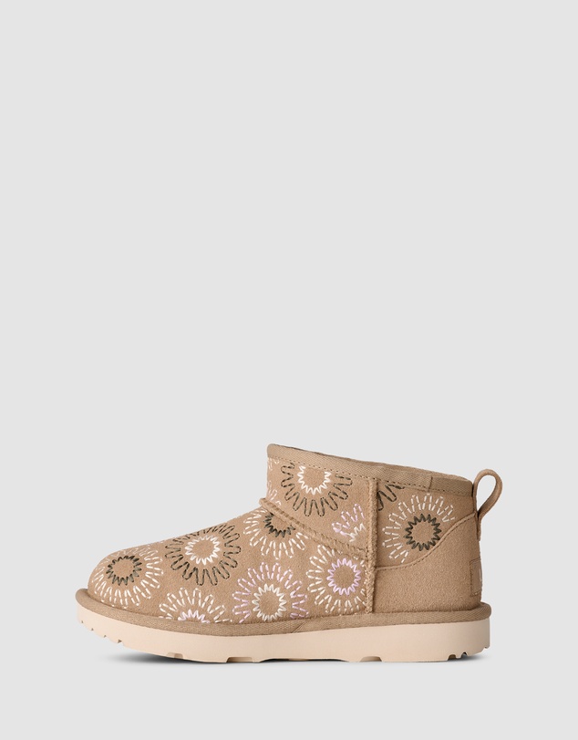 UGG - Classic Ultra Mini Sun Stitch Shoes - Kids