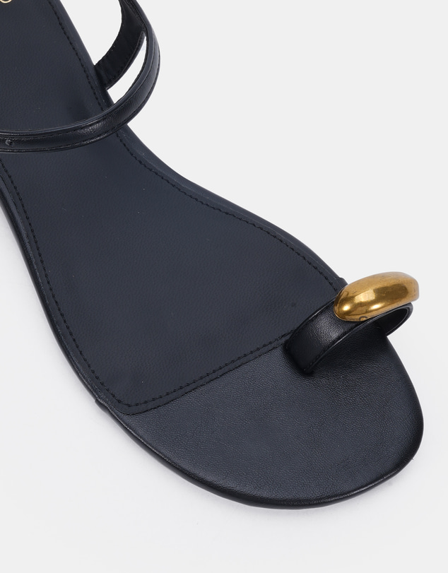 Novo - Taggie Sandals